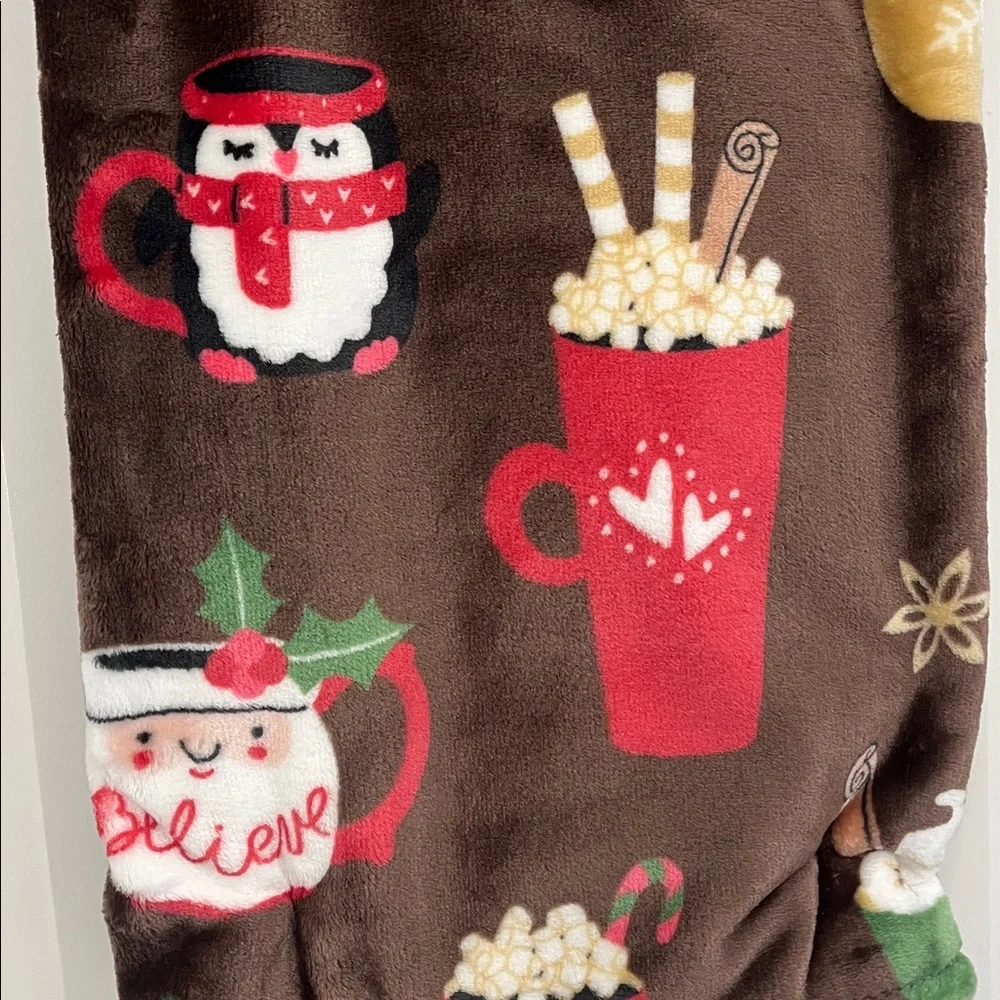 Coveted Cozy Holiday Plush Throw Blanket - Brown and Red 60” x 70” 🤎🎅🏻🤎